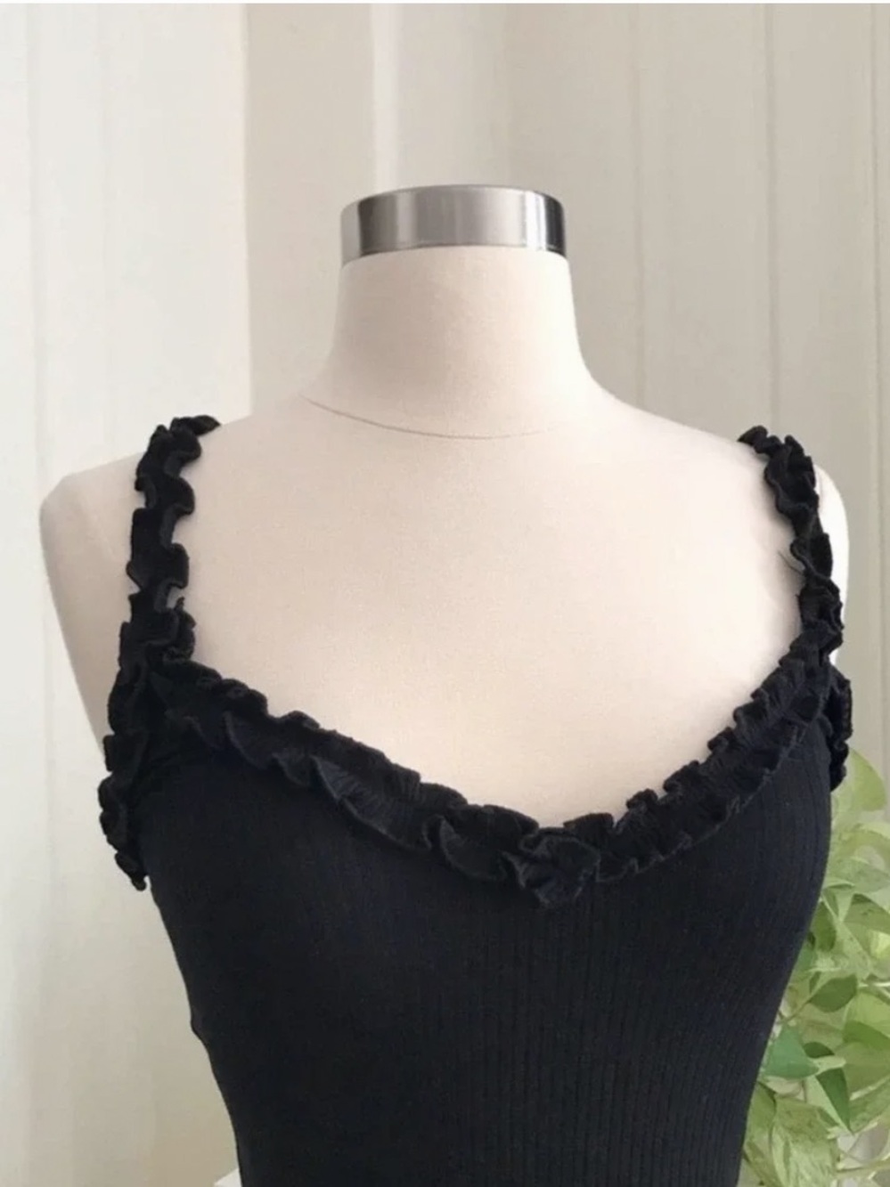 Wilfred Free Aritzia Classic Black Ribbed Midi Dress with Ruffle Straps - Picture 2 of 4
